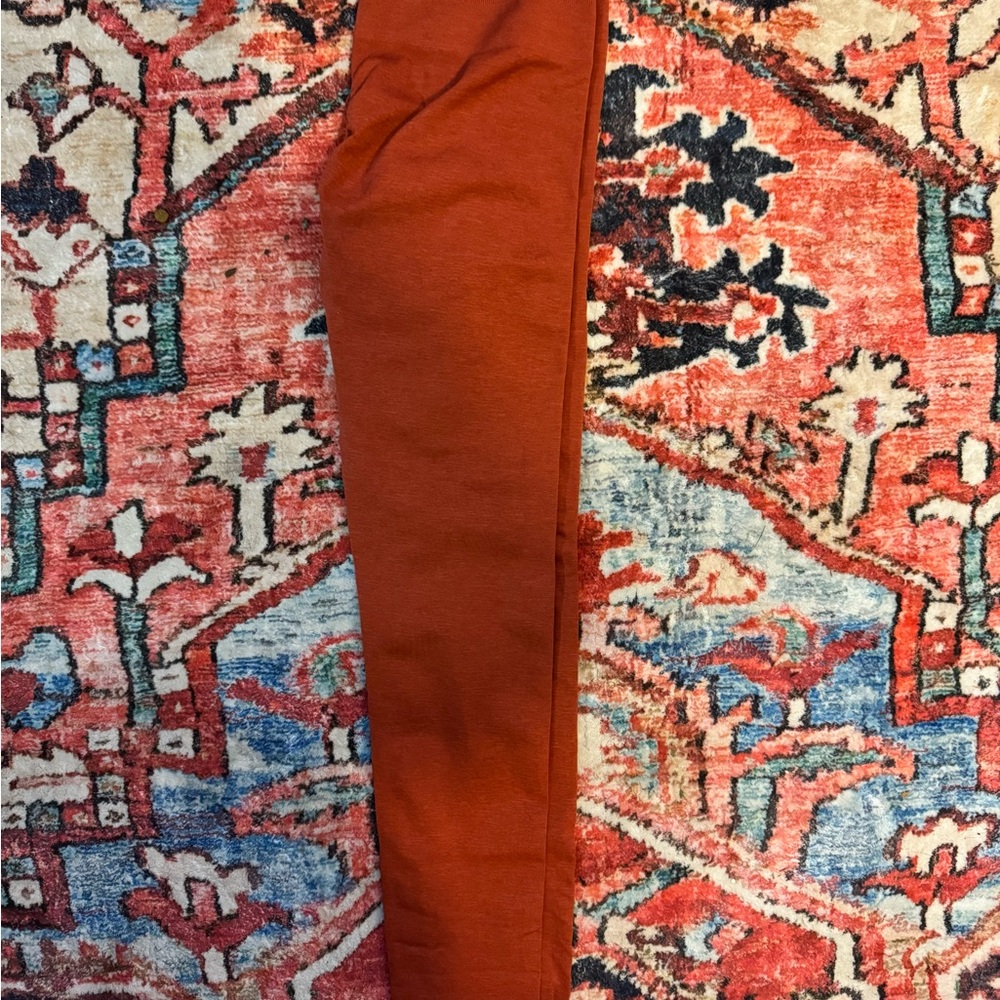 Alphalete Amplify Leggings - Rust Orange/Red